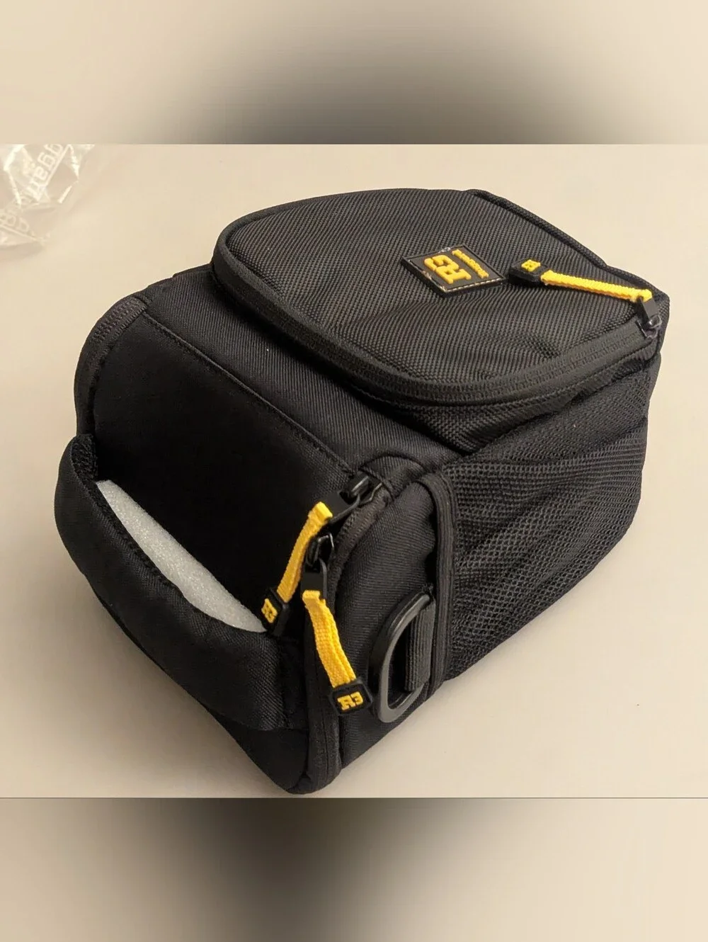 Ruggard Hunter PHB-115B Holster Bag. New Camera Bag.